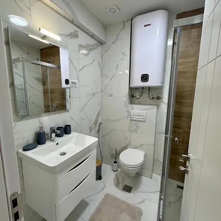 Diamond Apartment Podgorica Exterior photo